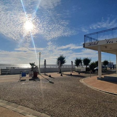 Les Pieds Dans L'Eau - Appartement Vue Mer Chatelaillon-Plage Exterior photo